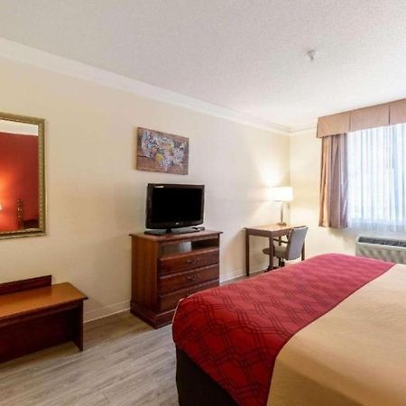 Econo Lodge Inn & Suites Douglasville Exterior foto
